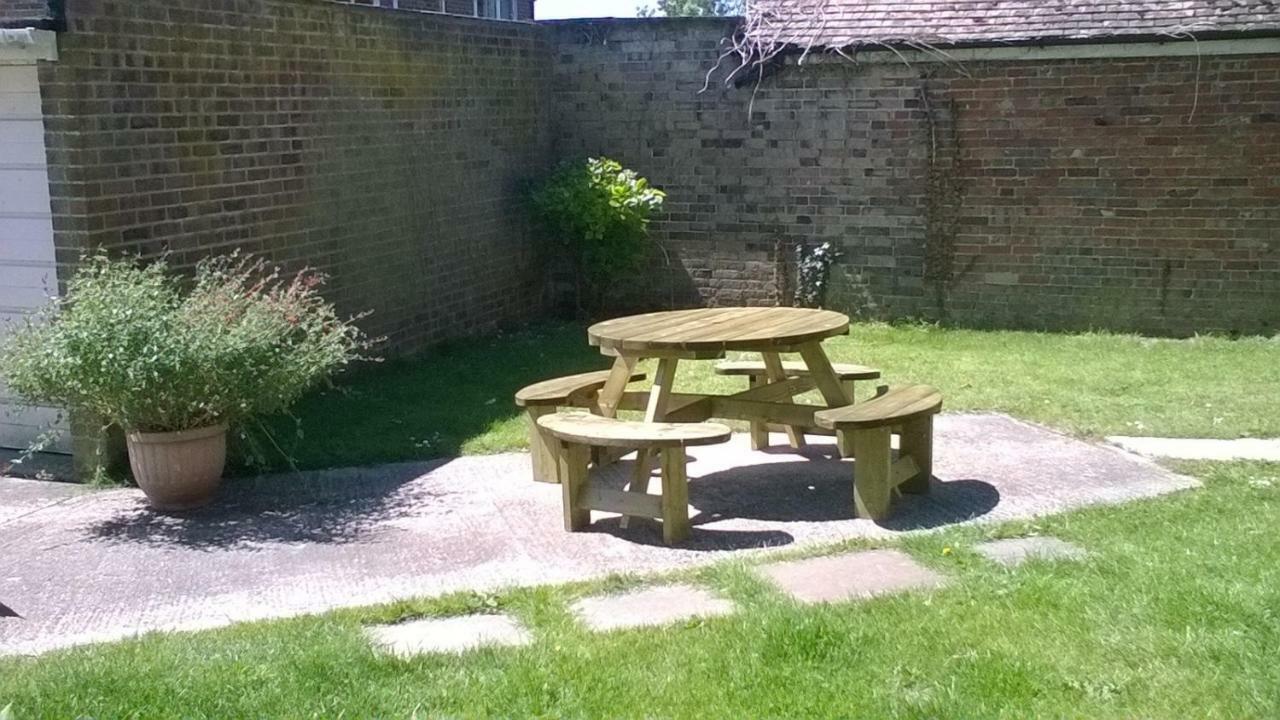 Ferienwohnung Woodbury Court Bere Regis Exterior foto